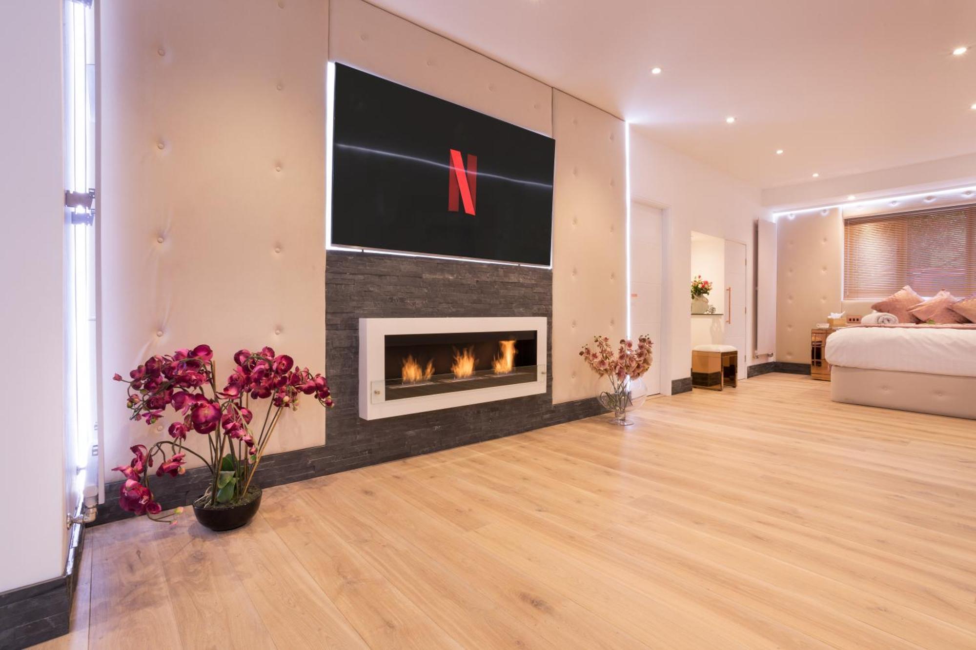 Aphrodites Group - Luxury Hot Tub Suites In Central Lake District! Bowness-on-Windermere Bagian luar foto