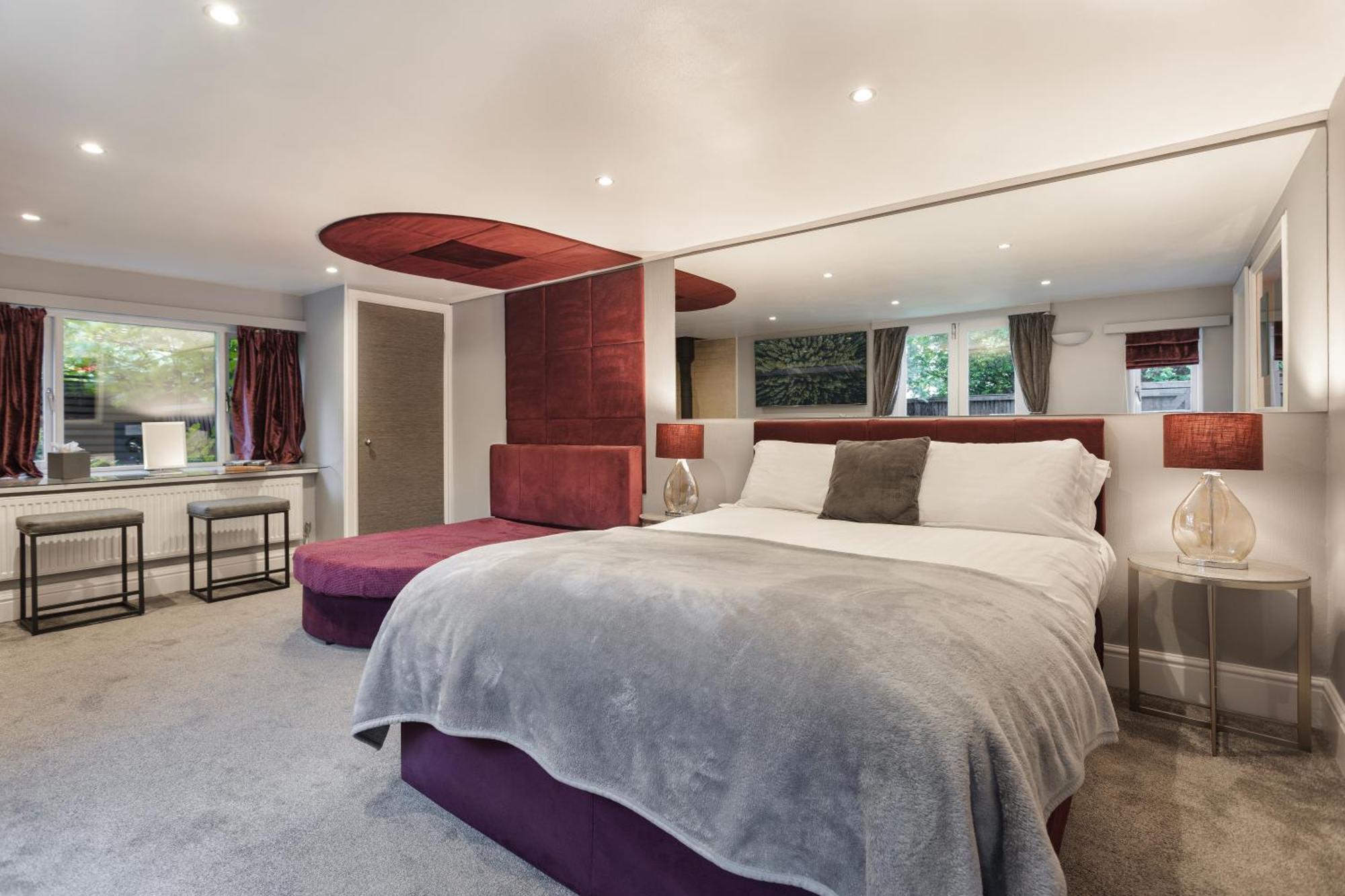 Aphrodites Group - Luxury Hot Tub Suites In Central Lake District! Bowness-on-Windermere Bagian luar foto