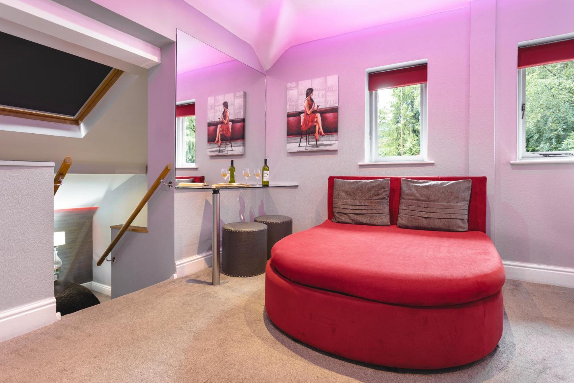 Aphrodites Group - Luxury Hot Tub Suites In Central Lake District! Bowness-on-Windermere Bagian luar foto